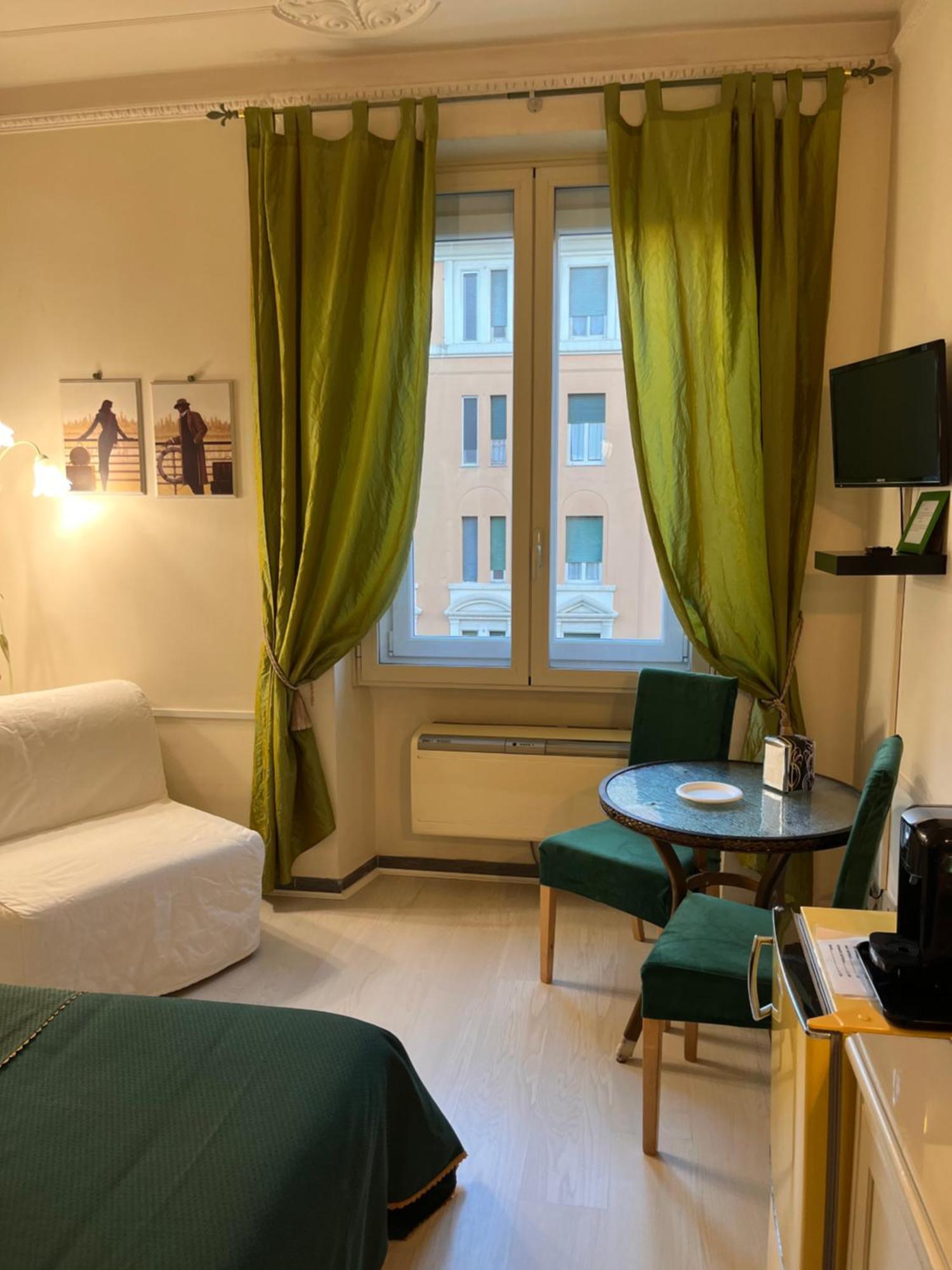 רומא B&B Dolcevirginia מראה חיצוני תמונה